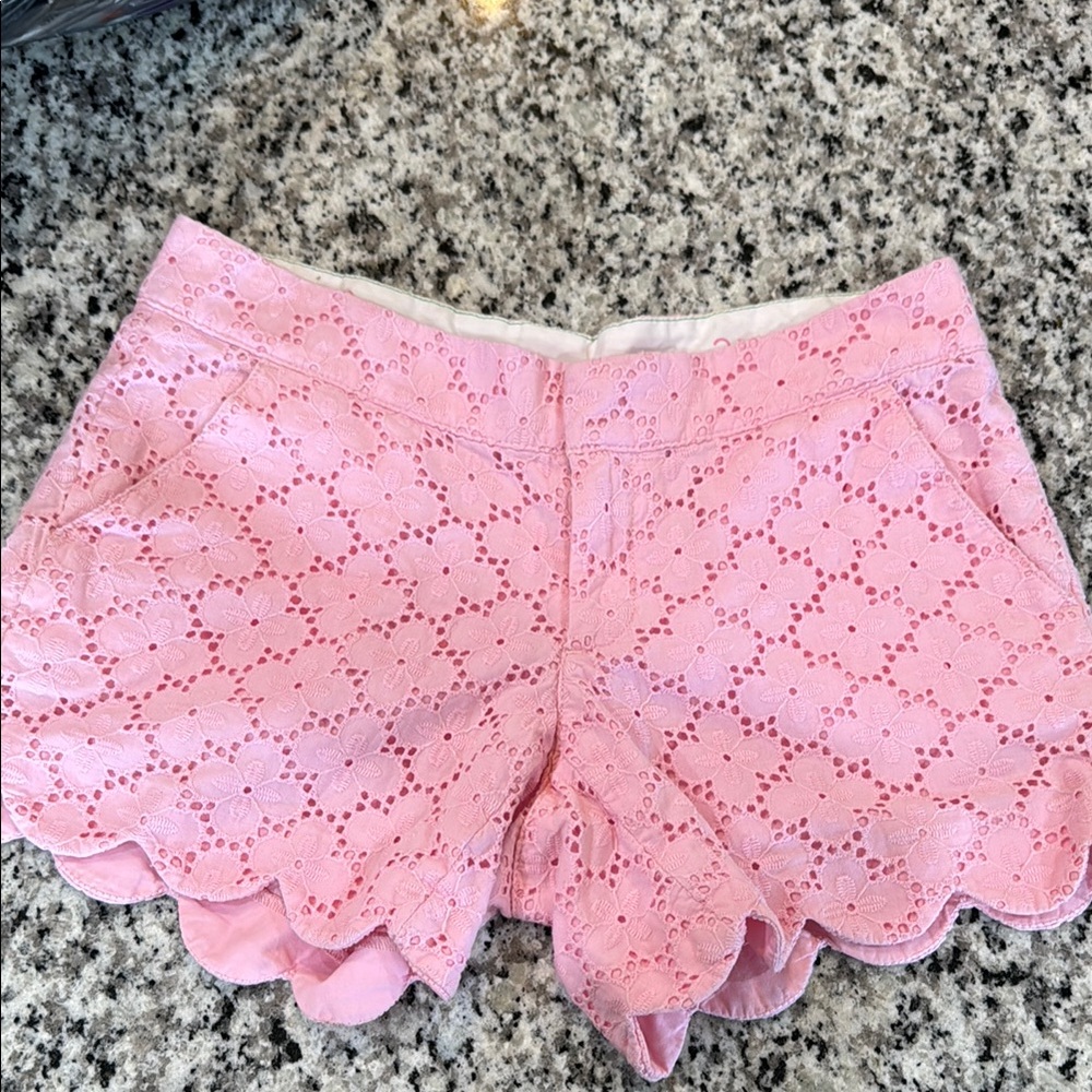 Lilly Pulitzer Pink‎ Eyelet Lace Buttercup Shorts